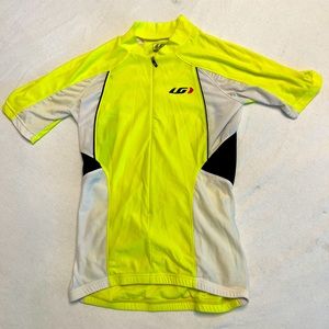 Brand New and Like New Cycling brands like: Giordana, Nike and others. (Medium)